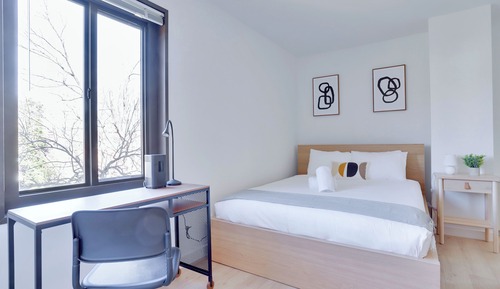 Comfort Studio, City View