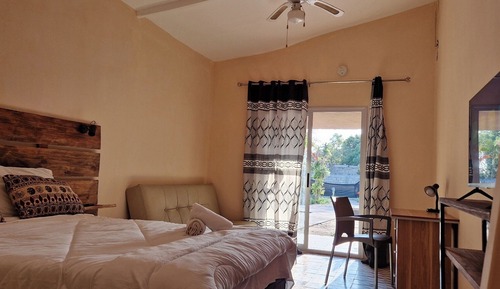 Classic Room, Courtyard View