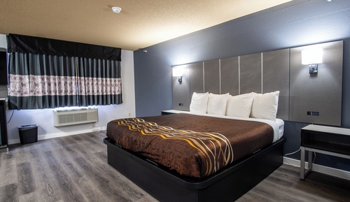 Luxury Suite, 1 King Bed with Sofa bed, Non Smoking