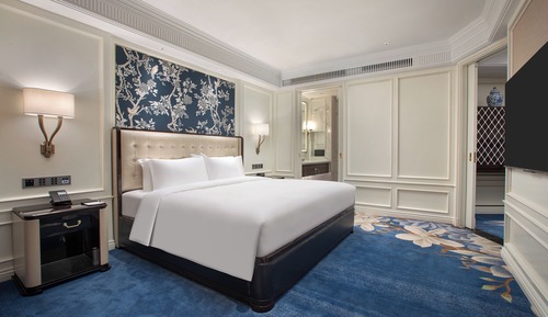 Family Suite, 1 King Bed