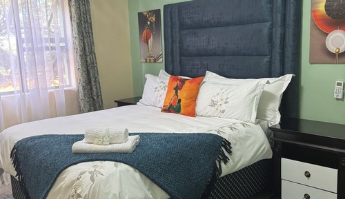 Superior Studio Suite, Courtyard View