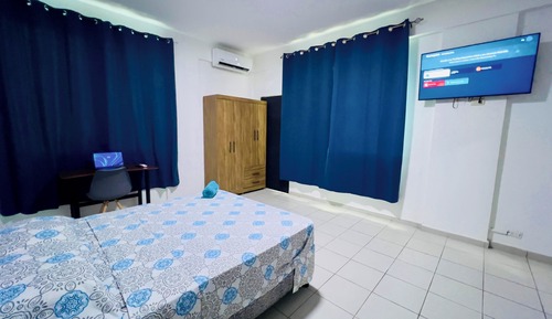 Deluxe Double Room, 1 Double Bed, Non Smoking, Private Bathroom