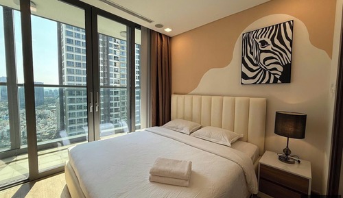 Luxury Apartment, 1 Bedroom, Balcony, City View