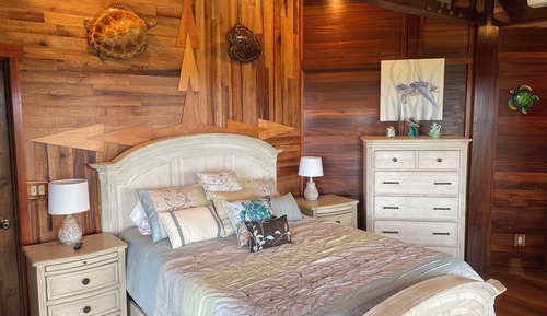 Luxury Double Room, 1 Queen Bed, Private Bathroom, Ocean View