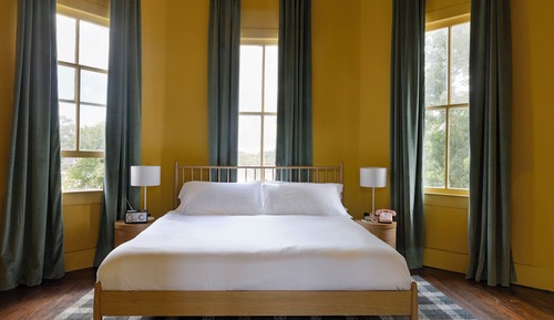 Superior Suite, Balcony, Courtyard View