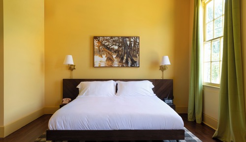 Deluxe Room, 1 King Bed, City View