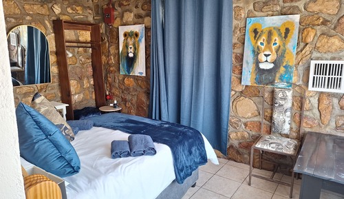 Comfort Chalet, 2 Bedrooms, Mountain View