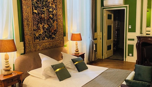 Deluxe Triple Room, Garden View