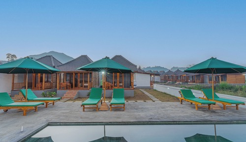 Deluxe Double Room, Lake View