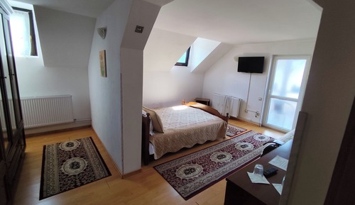 Triple Room, Balcony