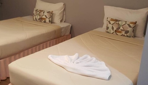 Superior Room, 1 Queen Bed, Non Smoking, Private Bathroom