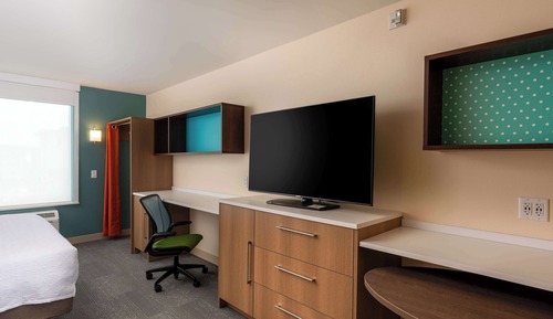 Studio Suite, Bathtub