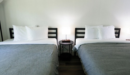 Studio, 2 Queen Beds, Kitchenette