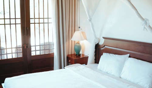 Luxury Townhome, Pool View