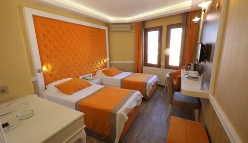 Business Twin Room, City View