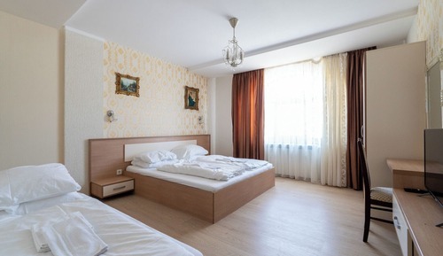 Classic Triple Room, Courtyard View