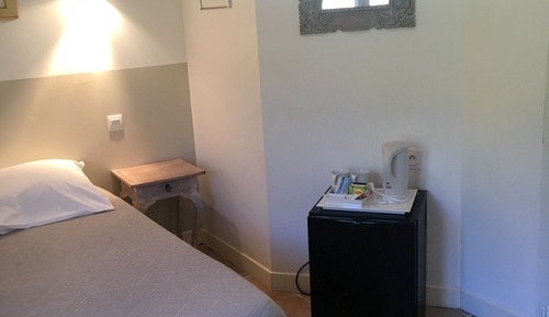 Double Room, Ensuite, Garden View (Nepita)