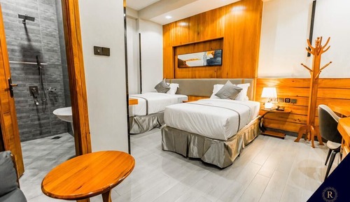 Standard Twin Room