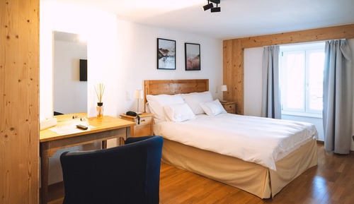Classic Double Room (Corjon)