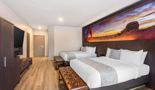 Room, 2 Queen Beds, Accessible, Non Smoking