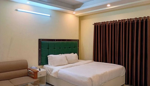 Deluxe Double Room, City View