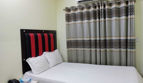 Junior Room, City View