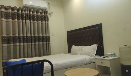 Classic Room, City View