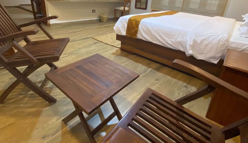 Deluxe Suite, Garden View