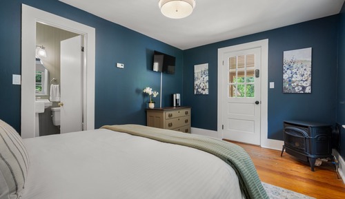 Standard Room, 1 Queen Bed, Non Smoking