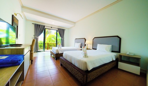 Deluxe Double or Twin Room, Garden View