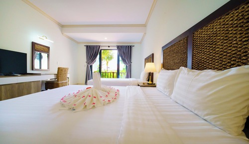 Deluxe Triple Room, Garden View