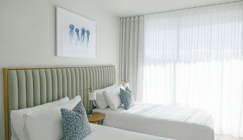 Superior Apartment, 2 Bedrooms, Partial Ocean View