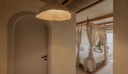 Premier Room