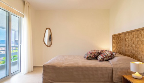 Superior Double Room with Partial Sea View