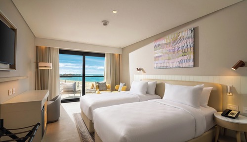 Room, 2 Twin Beds, Sea View