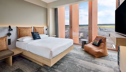 Standard Room, 1 Queen Bed