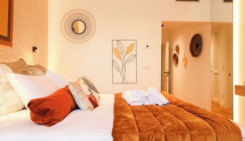 Superior Suite, Vineyard View