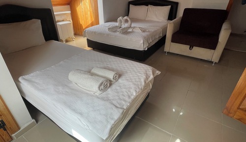 Standard Quadruple Room, Multiple Beds
