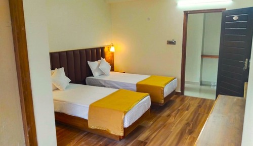 Deluxe Room with Garden View