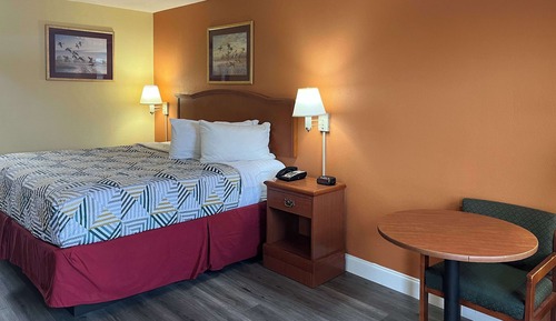 Deluxe Room, 1 King Bed, Non Smoking