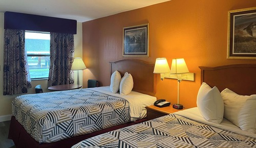 Deluxe Room, 2 Queen Beds, Smoking, Refrigerator & Microwave