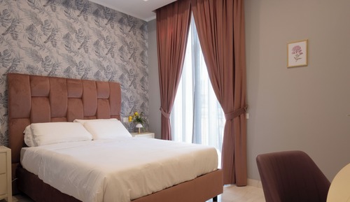 Superior Room, 1 Queen Bed, City View