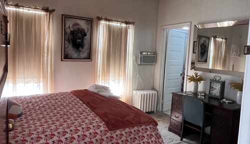 Classic Single Room, Non Smoking, Private Bathroom