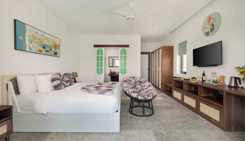 Superior Double Balcony Garden View