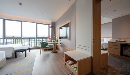 Standard Room, 1 King Bed, Accessible