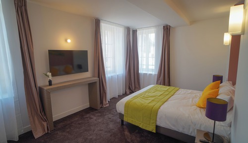 Superior Double Room, City View
