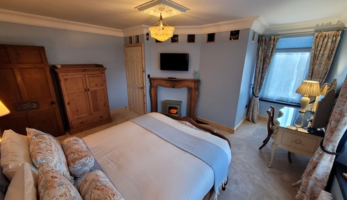 Double Room (Jolie)
