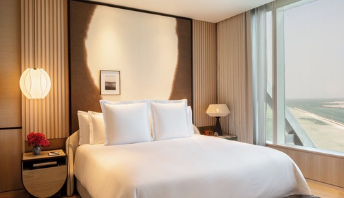 Deluxe King Gulf View Room