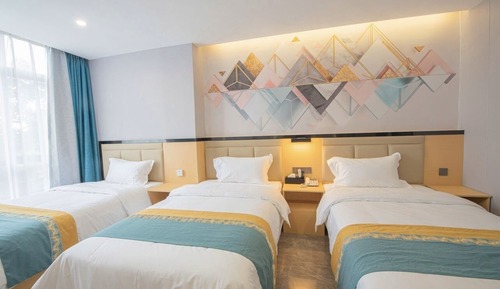 Standard Triple Room, Multiple Beds