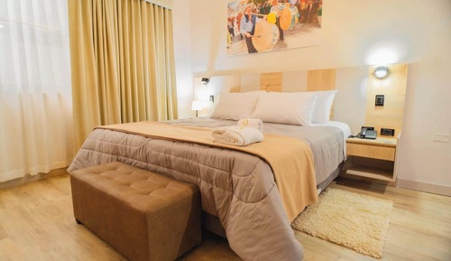 Premier Room